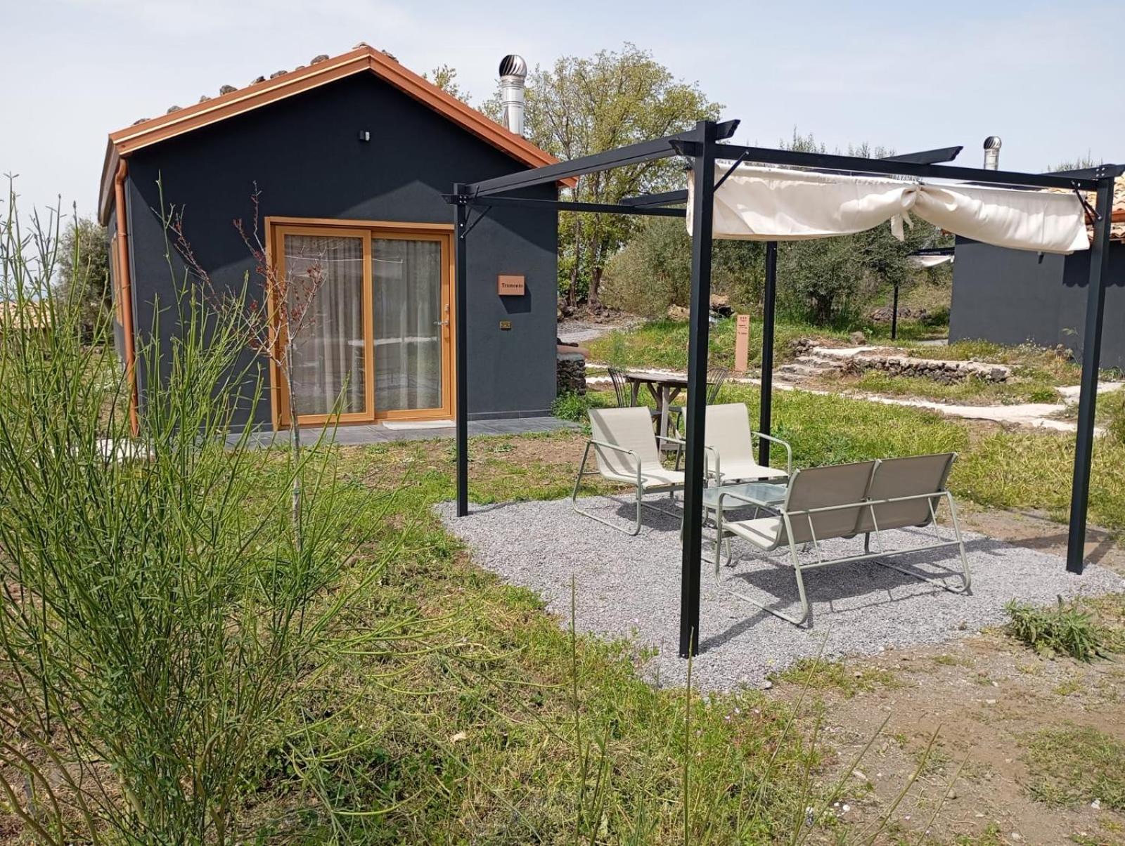 Podere Dell'Etna Segreta - Essential Nature Hotel & Glamping ビアンカヴィッラ エクステリア 写真